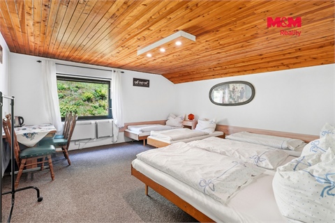 Prodej rodinného domu, 360 m² 12