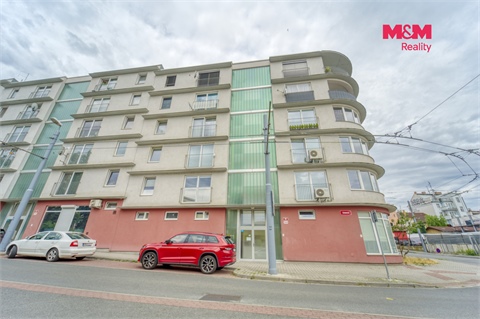 Pronájem bytu 3kk, 81 m² - 14