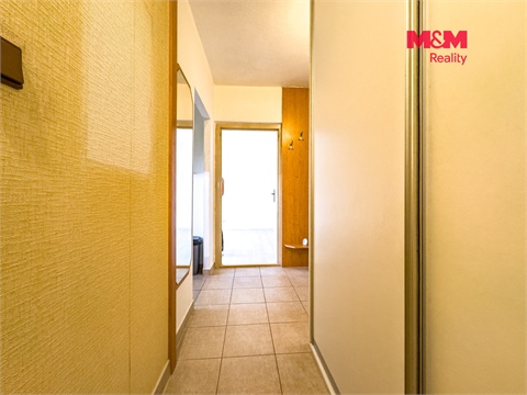 Prodej bytu 1+1, 40 m² - 20