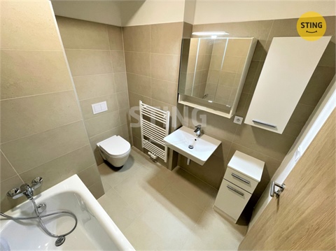 Pronájem bytu 1kk, 34 m² 2