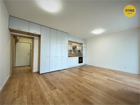 Pronájem bytu 1kk, 34 m² - 0