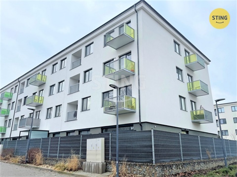 Pronájem bytu 1kk, 34 m² - 18