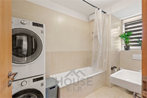Prodej bytu 2kk, 60 m² 22