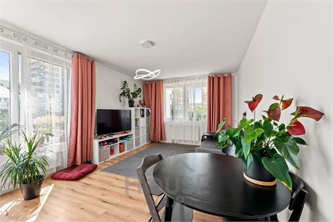 Prodej bytu 2kk, 60 m² - 0
