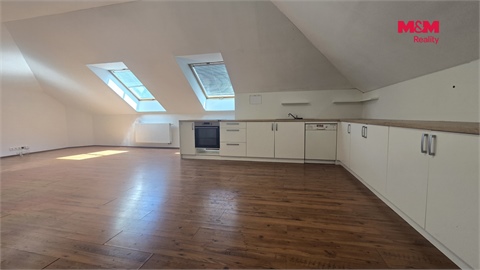 Pronájem bytu 3kk, 110 m² - 2