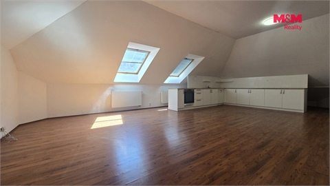 Pronájem bytu 3kk, 110 m² 2