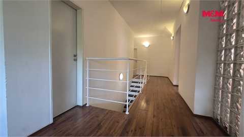 Pronájem bytu 3kk, 110 m² 8
