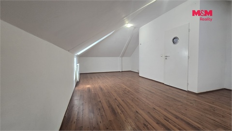 Pronájem bytu 3kk, 110 m² - 4