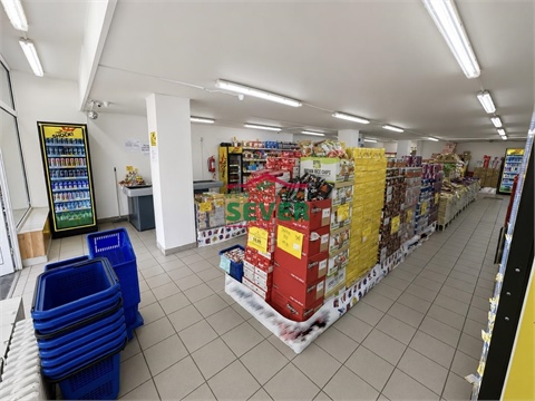 Prodej obchodních prostor, 220 m² 2