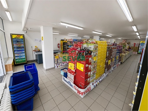 Prodej obchodních prostor, 220 m² - 0