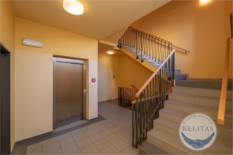 Pronájem bytu 3kk, 93 m² - 10