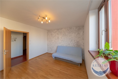 Pronájem bytu 3kk, 93 m² 10