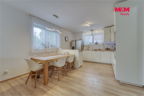 Prodej rodinného domu, 144 m² - 10