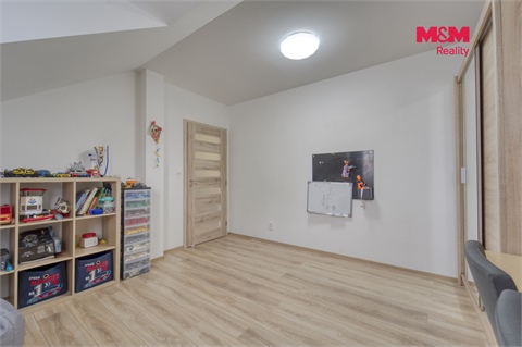 Prodej rodinného domu, 144 m² - 20