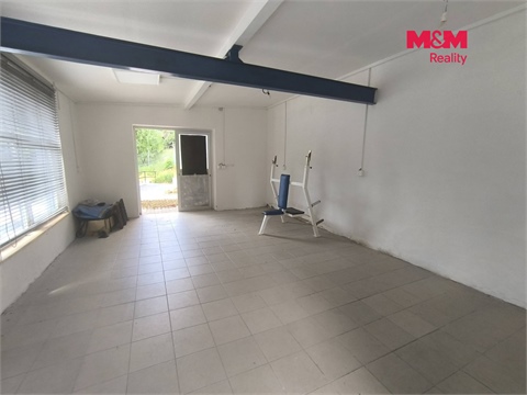 Pronájem komerčního objektu, 74 m² - 2