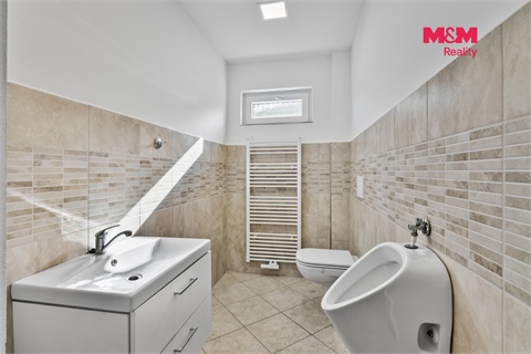 Prodej kanceláře, 852 m² - 12