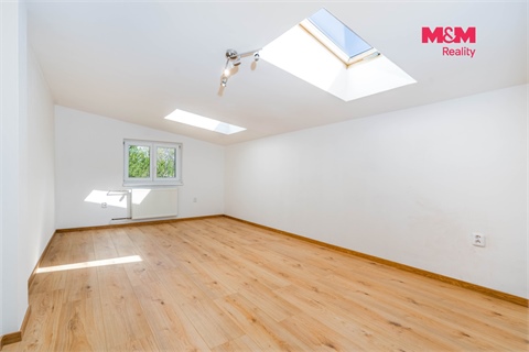 Prodej rodinného domu, 146 m² - 12