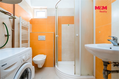 Prodej rodinného domu, 146 m² - 6