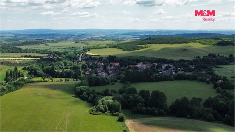 Prodej pozemku pro komerční výstavbu, 65 330 m² 2