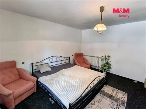 Prodej rodinného domu, 77 m² 2