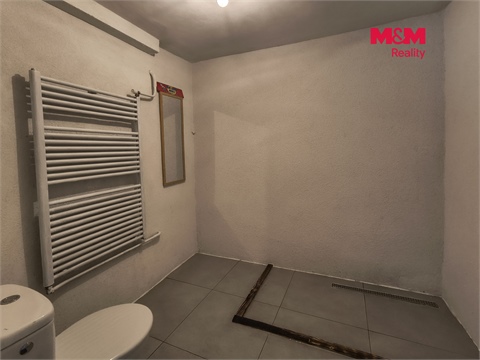 Prodej rodinného domu, 77 m² - 6