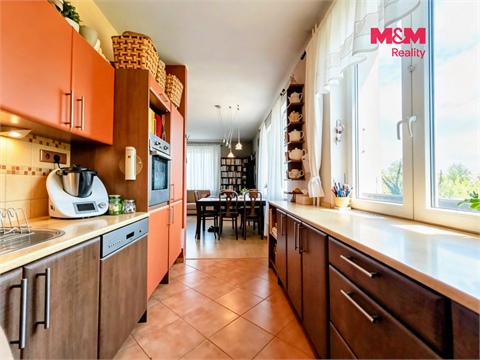 Prodej bytu 4+1, 90 m² - 8