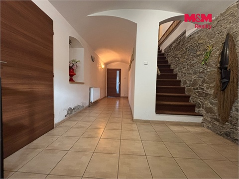 Prodej rodinného domu, 210 m² - 6