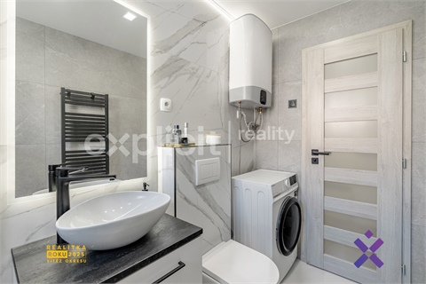 Pronájem bytu 2+1, 55 m² 12