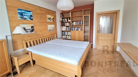Pronájem bytu 2+1, 56 m² 2