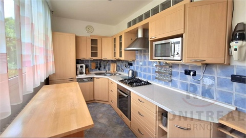 Pronájem bytu 2+1, 56 m² 0