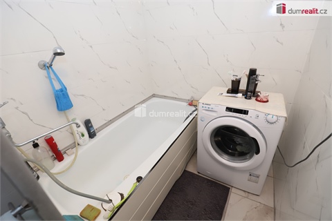 Prodej bytu 3+1, 84 m² 28