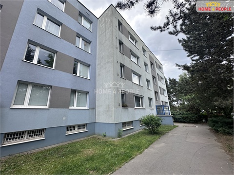 Pronájem bytu 3+1, 64 m² - 0