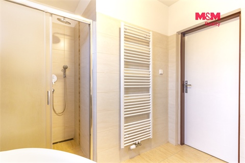 Pronájem rodinného domu, 80 m² 8