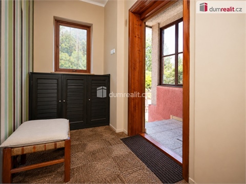 Prodej rodinného domu, 348 m² 16