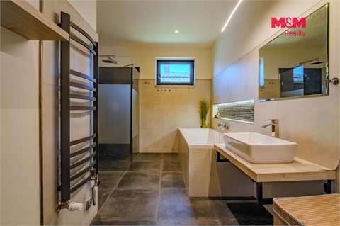 Prodej rodinného domu, 109 m² 8