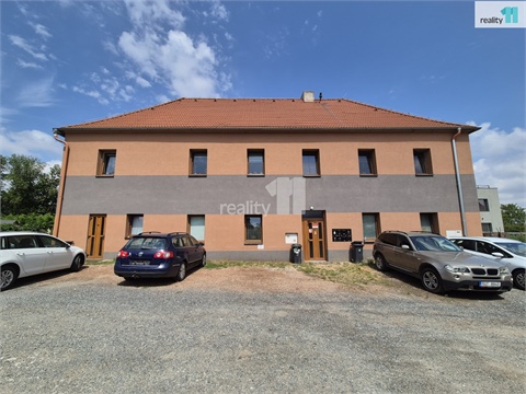 Pronájem bytu 1kk, 35 m² 0