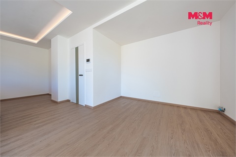 Prodej rodinného domu, 201 m² 6