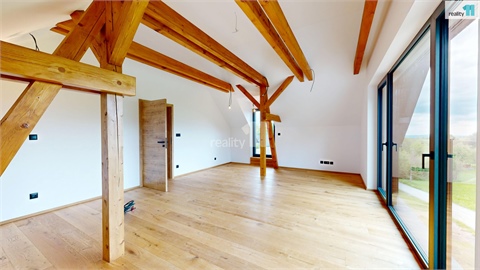 Prodej rodinného domu, 200 m² 24