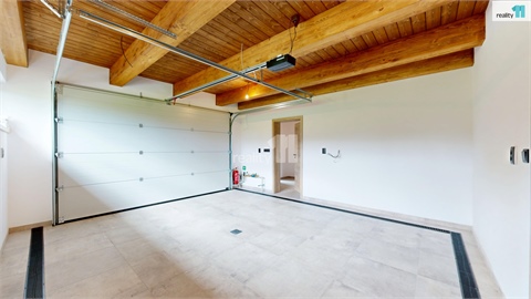 Prodej rodinného domu, 200 m² 8