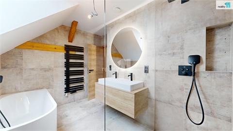 Prodej rodinného domu, 200 m² 22