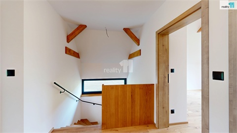 Prodej rodinného domu, 200 m² - 10