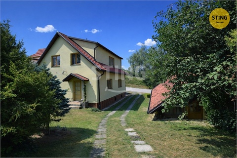 Pronájem rodinného domu, 142 m²