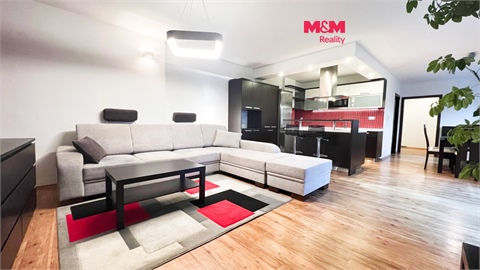 Pronájem bytu 3kk, 94 m² 0