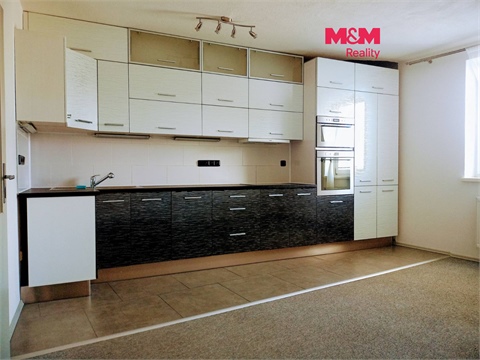 Pronájem bytu 3kk, 81 m² 0