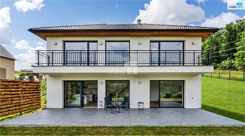Prodej rodinného domu, 200 m²
