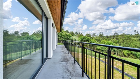 Prodej rodinného domu, 200 m² 8