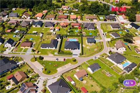 Prodej stavebního pozemku, 1 370 m² 2