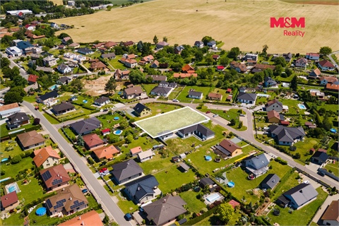 Prodej stavebního pozemku, 1 370 m² - 0