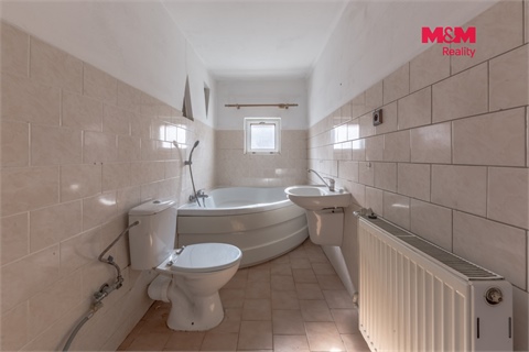 Prodej rodinného domu, 180 m² 10