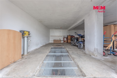Prodej rodinného domu, 180 m² - 16